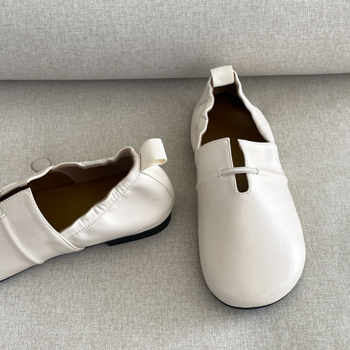 Ssangpa - Korean Women Fashion - #vintageinspired - BA 354 Flats & Ballerinas