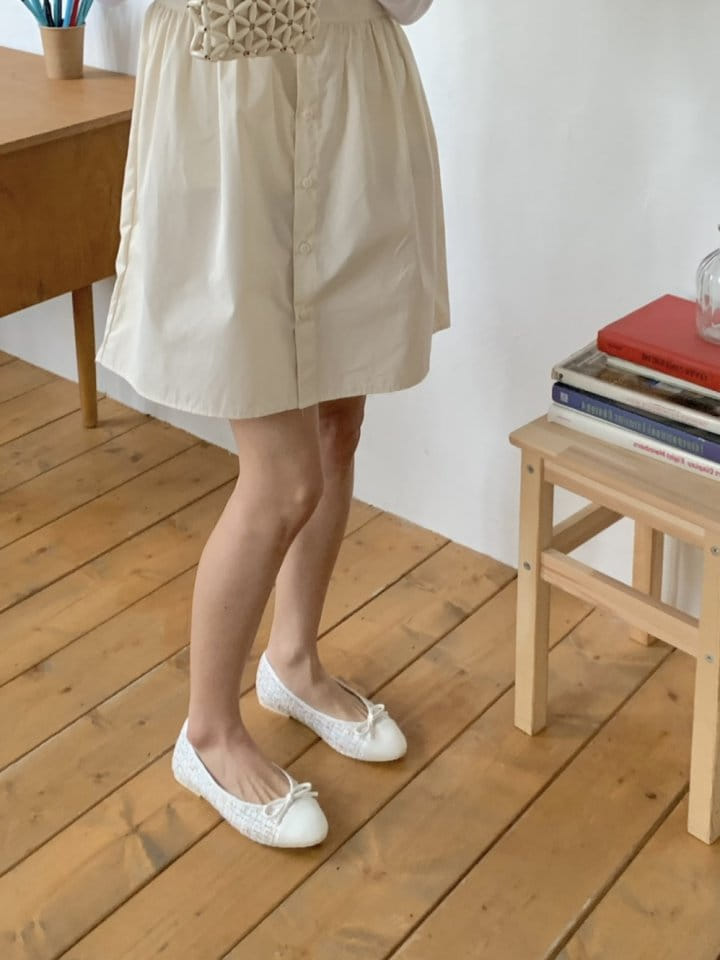 Ssangpa - Korean Women Fashion - #vintageinspired - NV 7614  Flats & Ballerinas - 5
