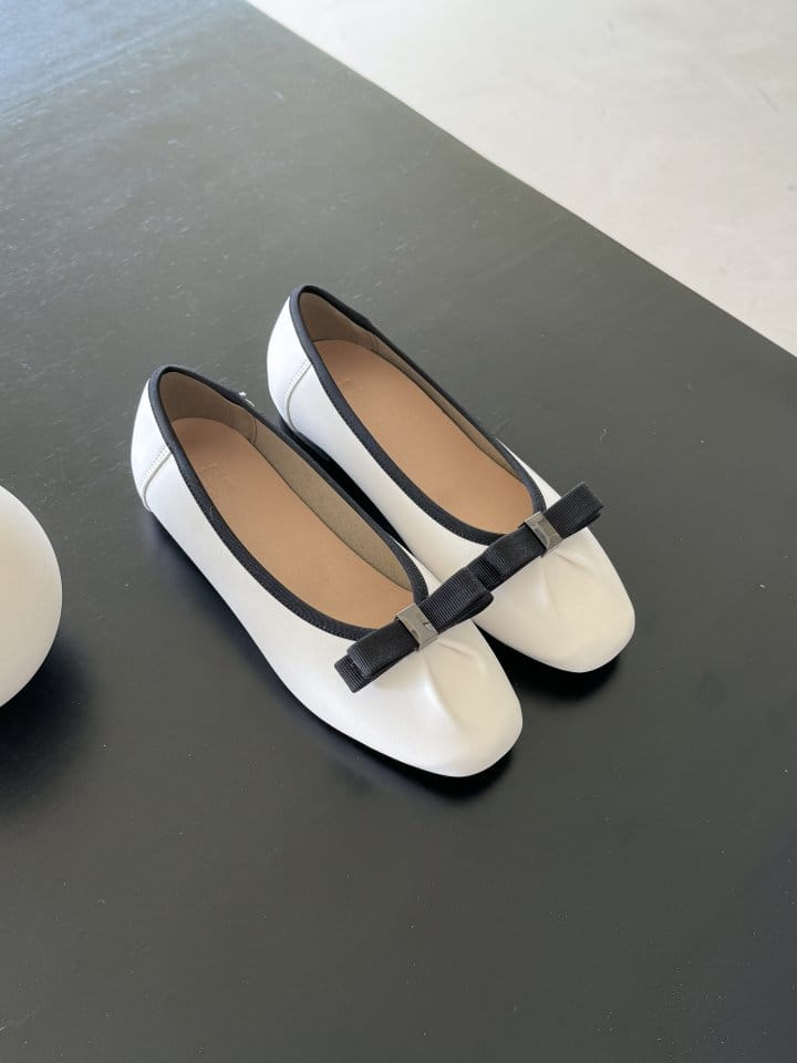 Ssangpa - Korean Women Fashion - #womensfashion - PK 3105 Flats & Ballerinas - 11