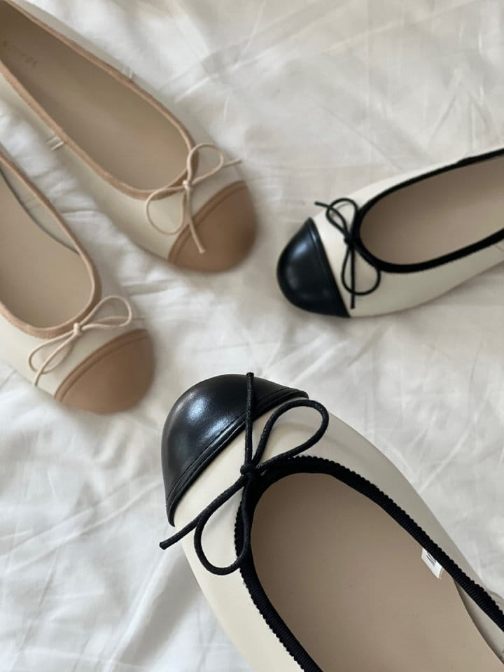 Ssangpa - Korean Women Fashion - #womensfashion - NV 7602 Flats & Ballerinas - 8