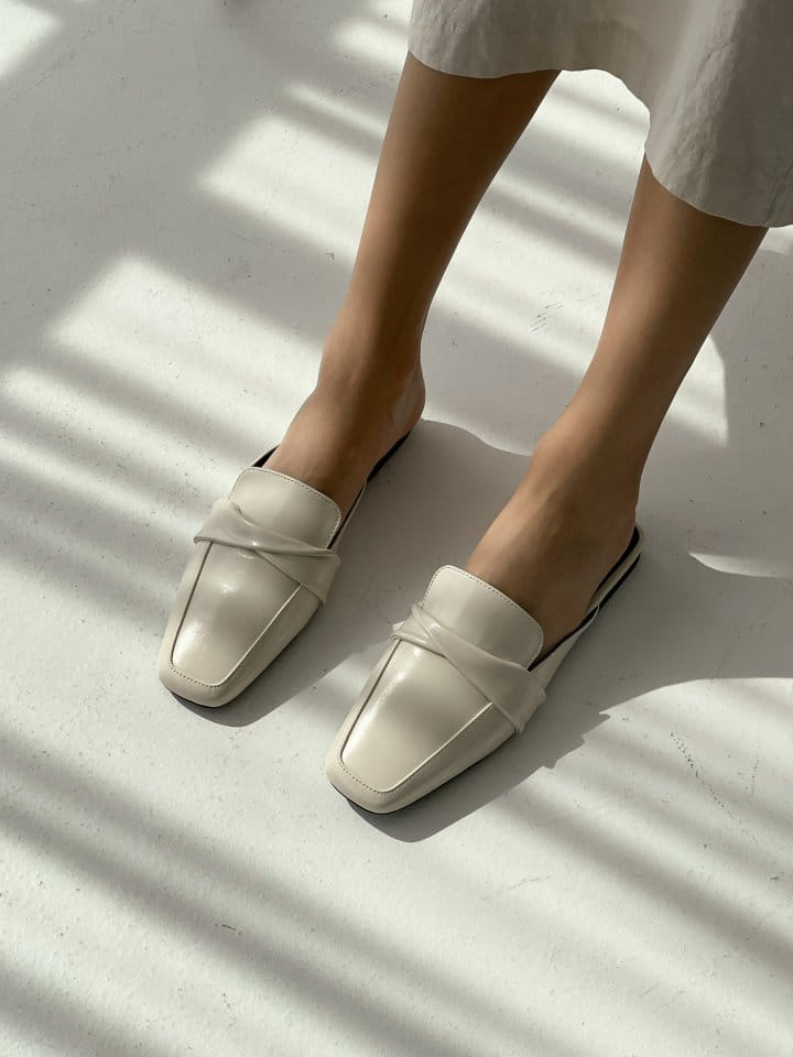 Ssangpa - Korean Women Fashion - #womensfashion - UDC 9035 Slipper & Sandals - 8