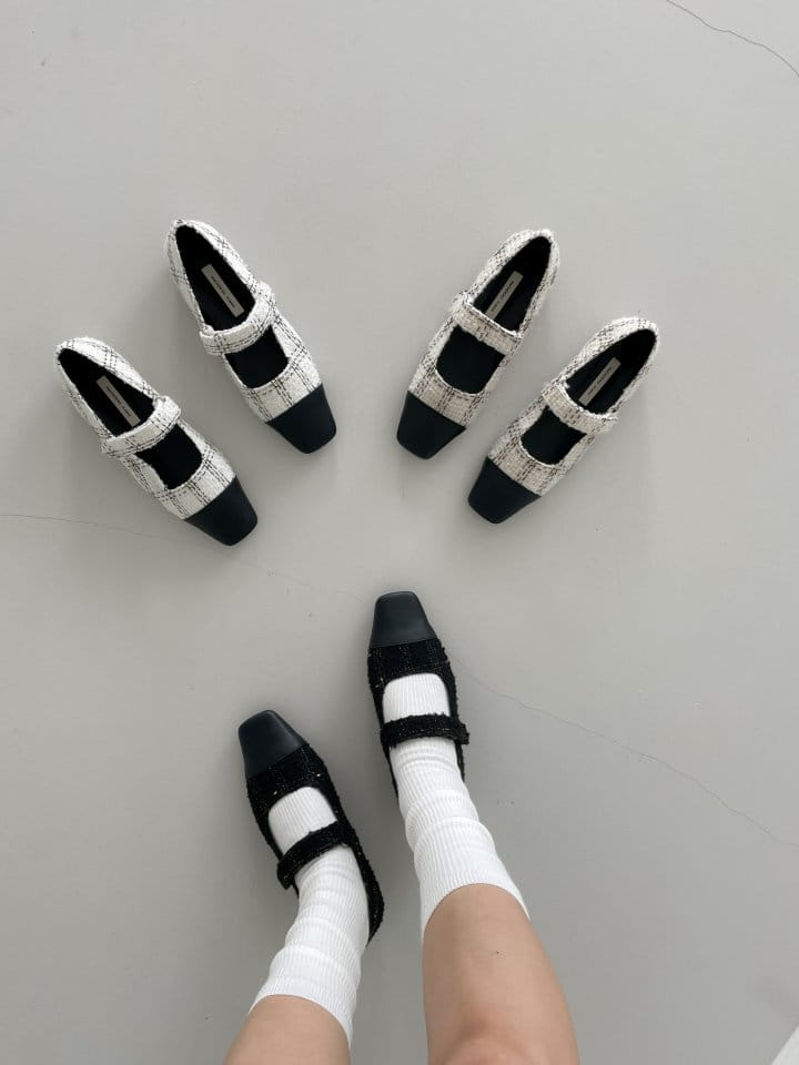 Ssangpa - Korean Women Fashion - #womensfashion - UDC 9084 Flats & Ballerinas