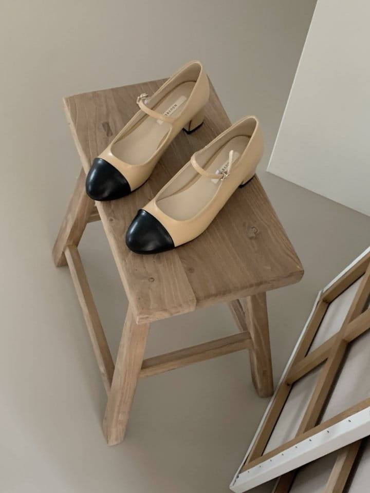 Ssangpa - Korean Women Fashion - #womensfashion - NV 7608 Flats & Ballerinas - 11