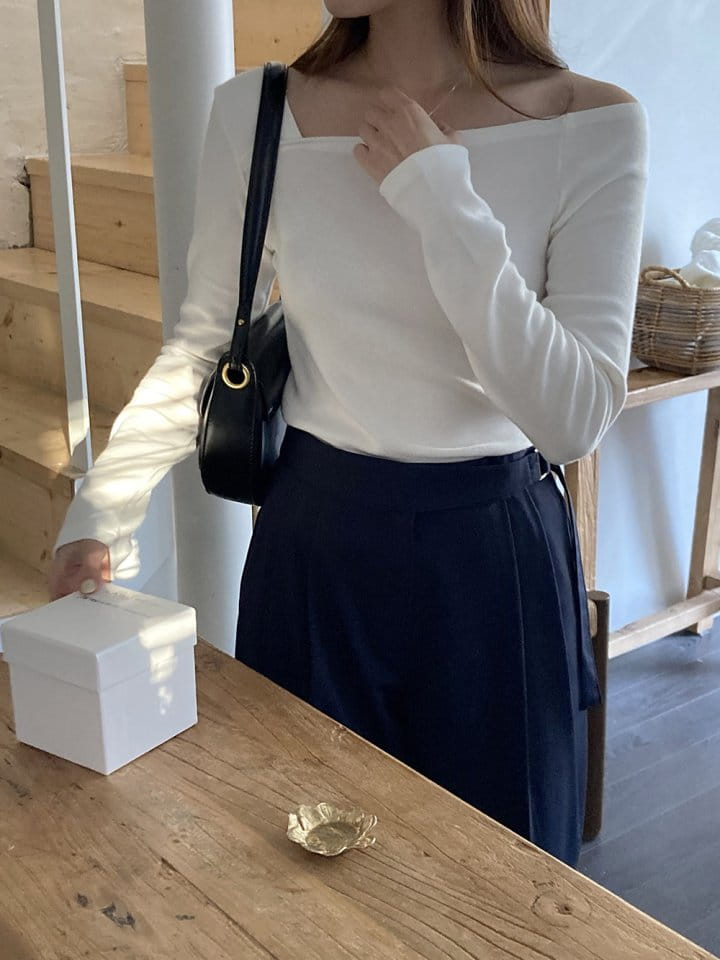 Tahiti - Korean Women Fashion - #momslook - French Off Tee - 5