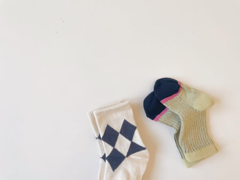 Teamand - Korean Children Fashion - #Kfashion4kids - Berlin Socks Set - 8