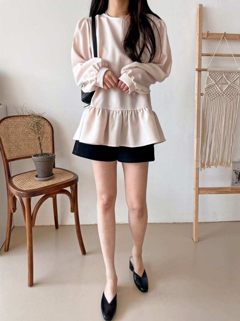 Theggllim - Korean Women Fashion - #momslook - Coco Frill Blouse - 6