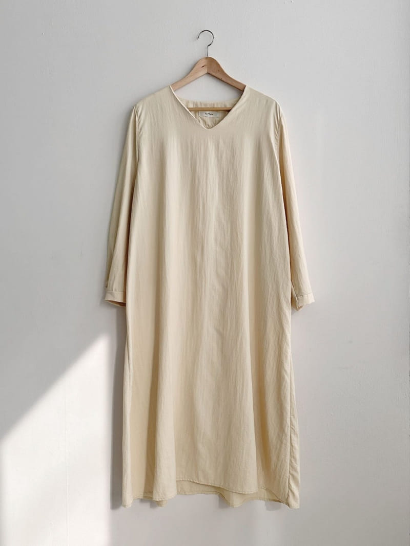 Theggllim - Korean Women Fashion - #momslook - Na Long V Neck One-Piece - 5