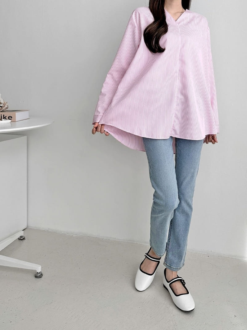 Theggllim - Korean Women Fashion - #shopsmall - Leo ST Blouse - 2