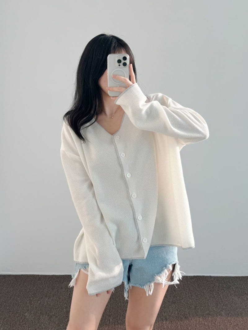 Theggllim - Korean Women Fashion - #thatsdarling - Stitch Color Cardigan - 6