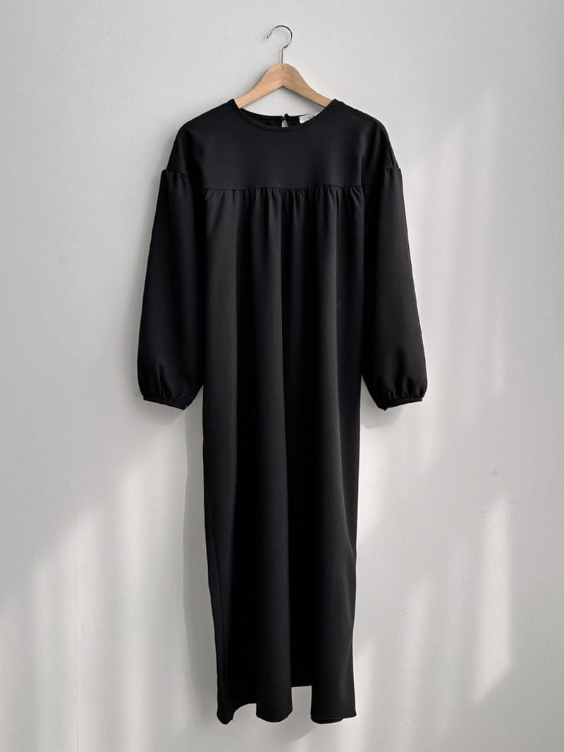 Theggllim - Korean Women Fashion - #womensfashion - Over Shirring One-Piece - 9