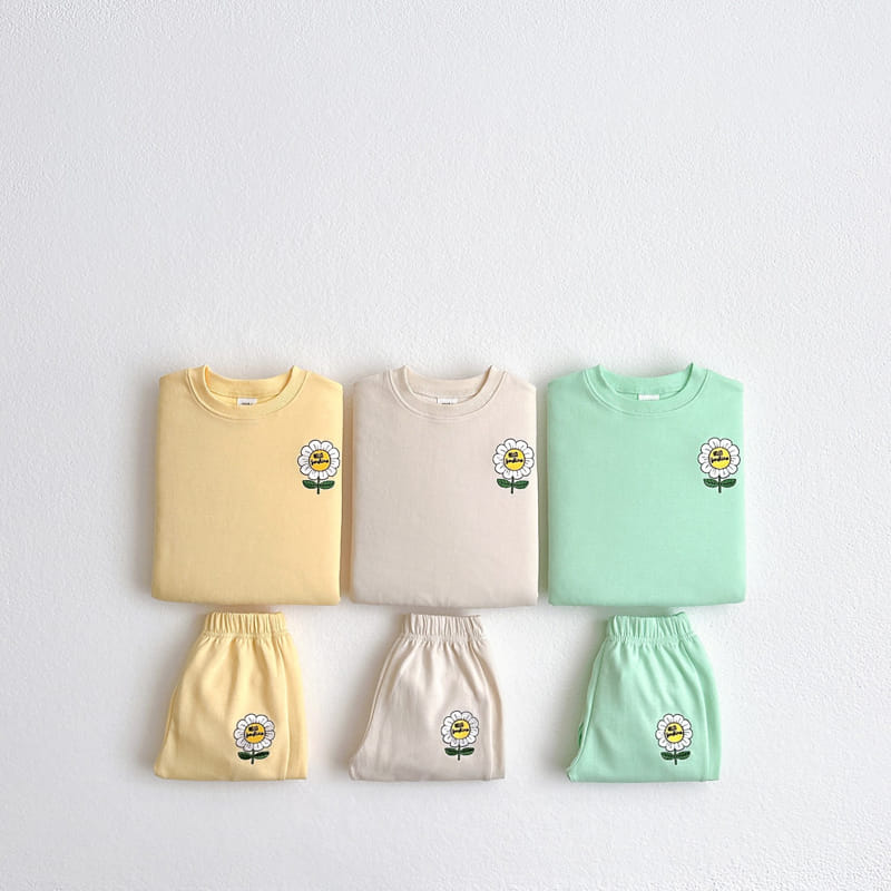 Vivid I - Korean Children Fashion - #prettylittlegirls - Sun Flower Embroidery Top Bottom Set
