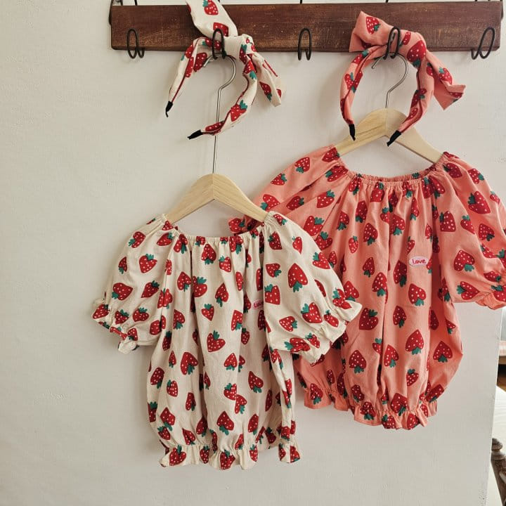 1St Blue - Korean Children Fashion - #kidsstore - Strawberry Puff Tee - 8