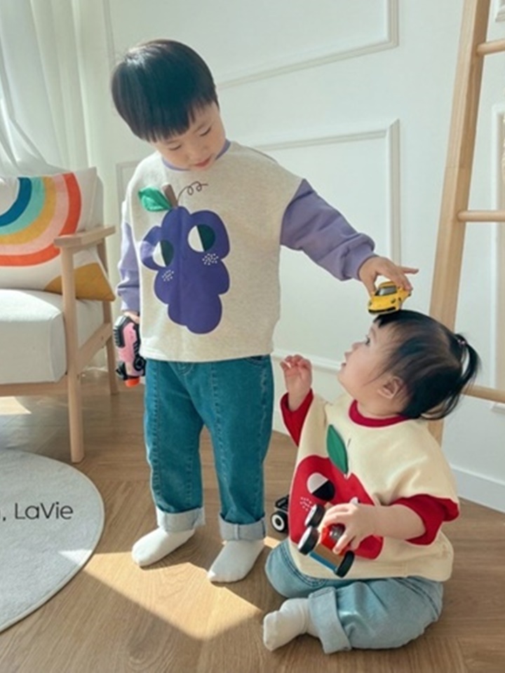 Grape Apple Sweatshirt