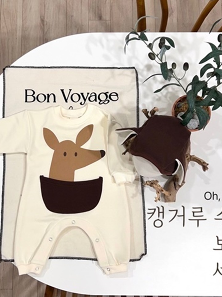 Kangaroo Body Suit Bonnet Set