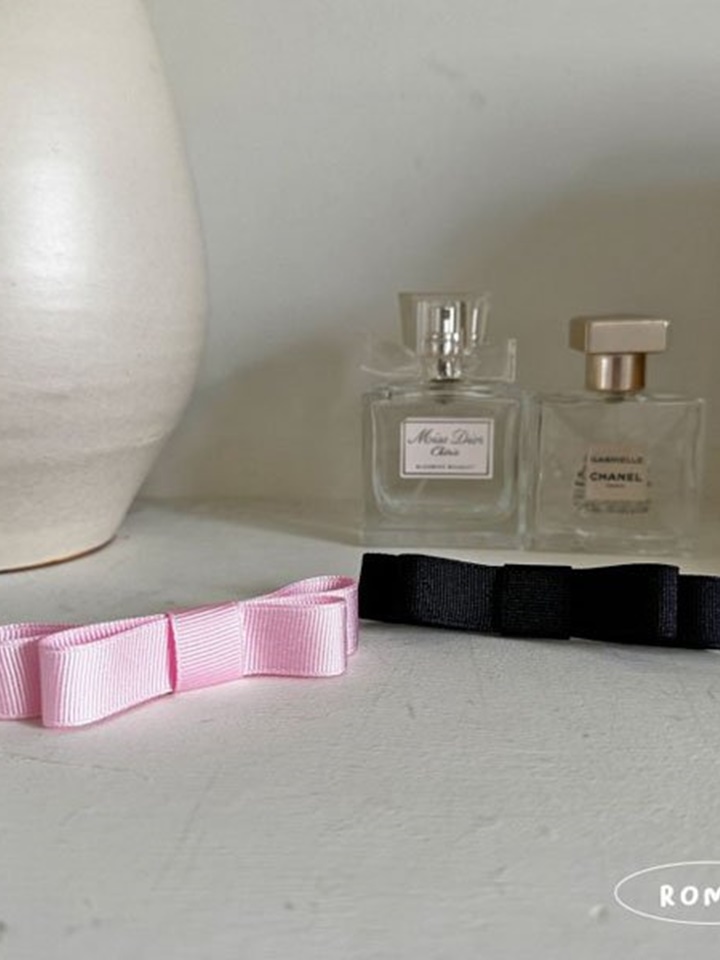 Little Ribbon Pin