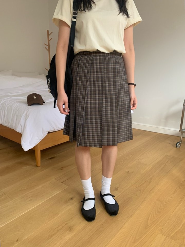 Forum Skirt