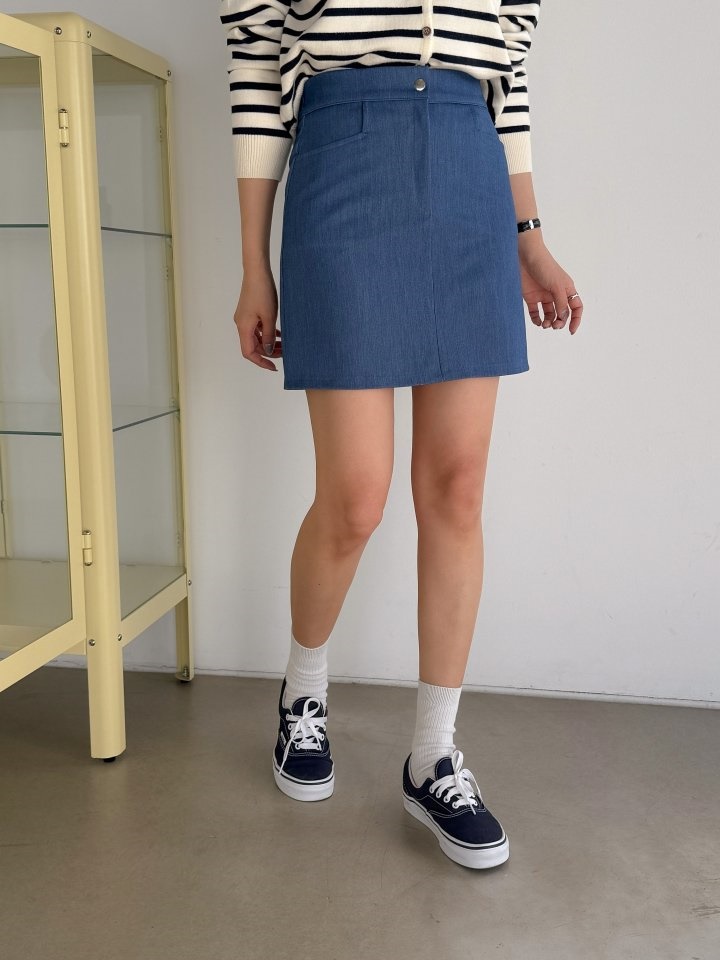U Turn Skirt