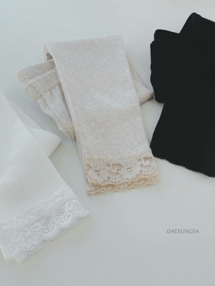 Lace Muzi Leggings 3 color