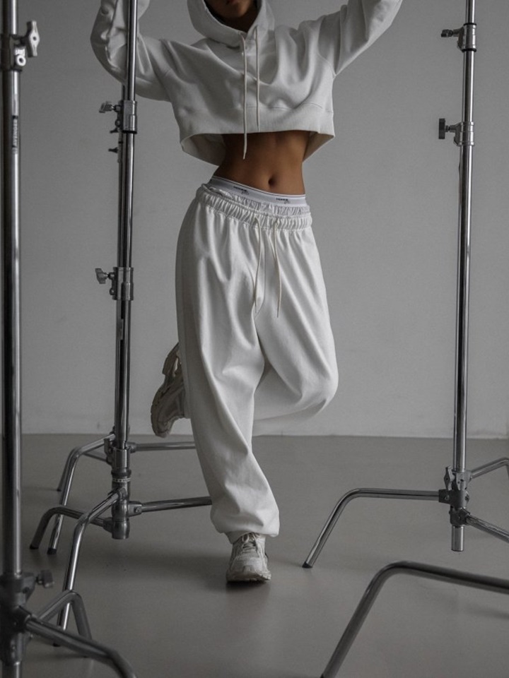 Round Hem Detail Cropped Hoodie