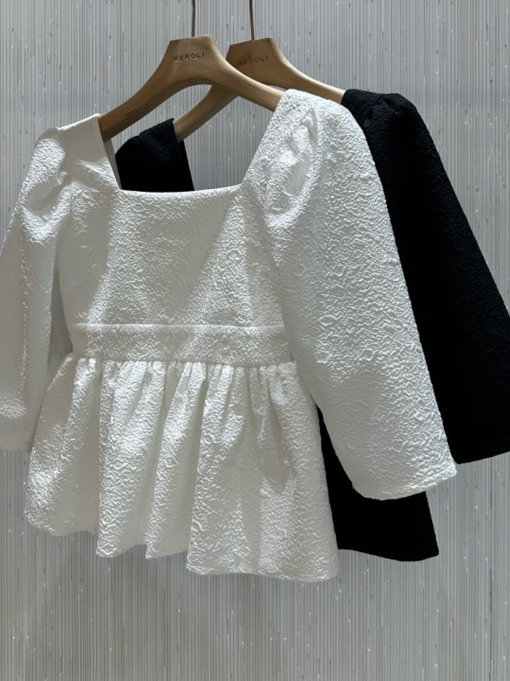 H Puff Blouse