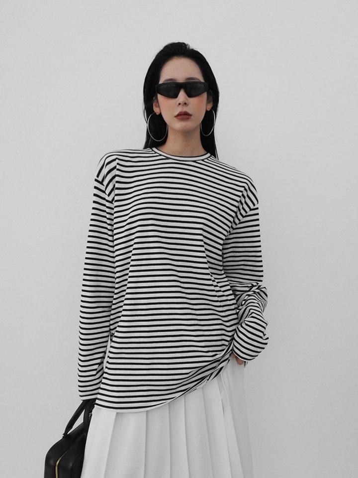 ST Tight Tee