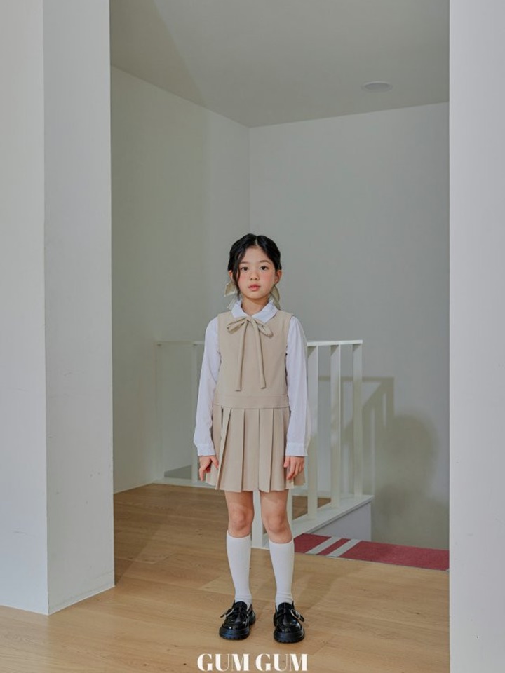 Edge Wrinkle One-Piece