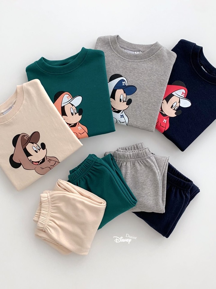 M M Club Top Bottom Set M M Club Top Bottom Set