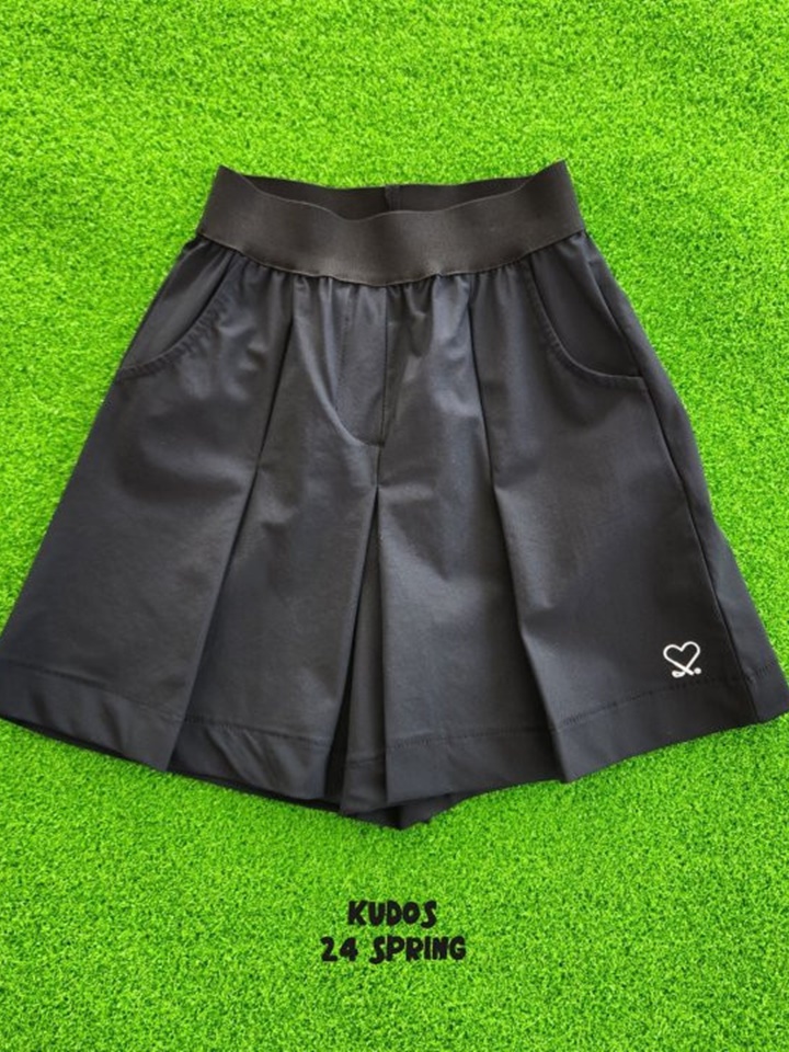 Love Golf Pleats Skirt Pants