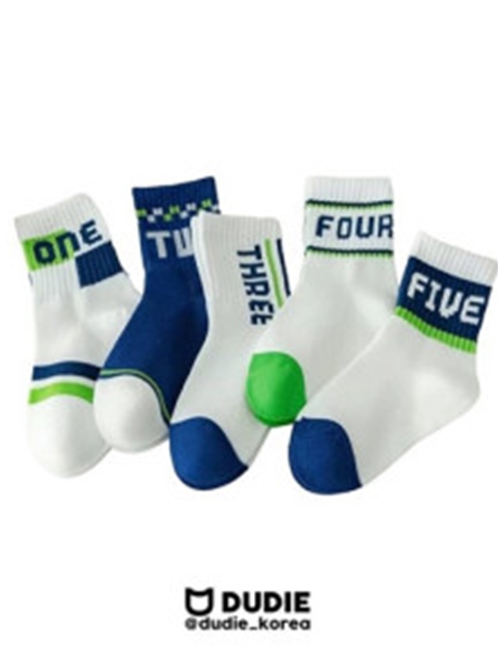 Five 5 Type Set