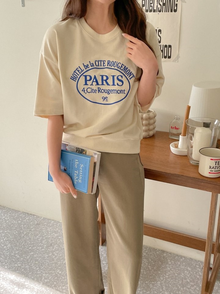 Paris Embroidery Sweatshirt