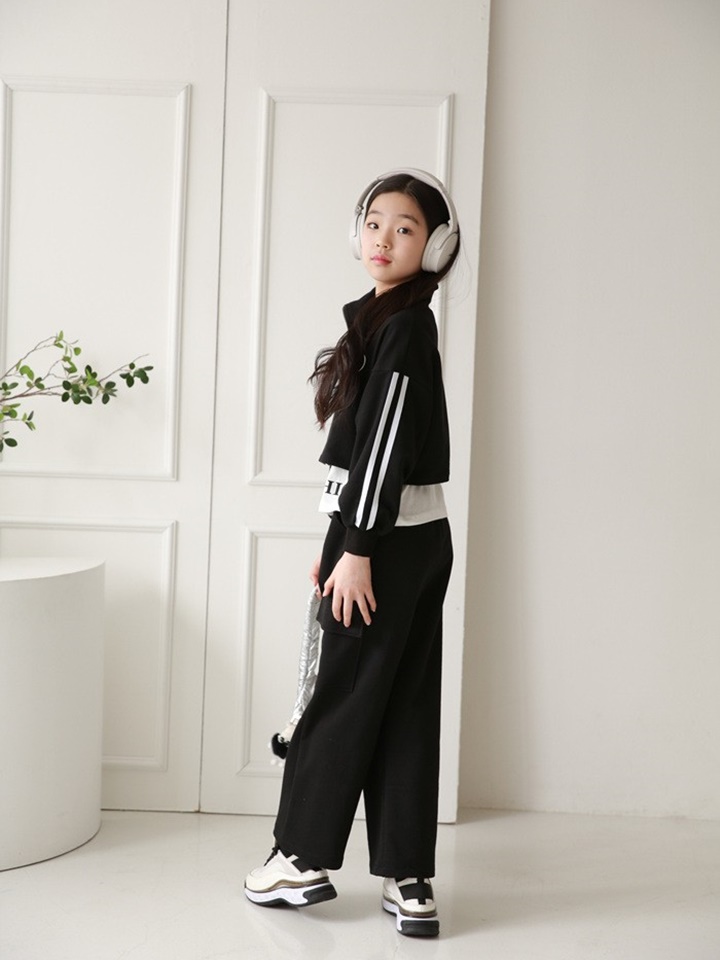 Under Tee