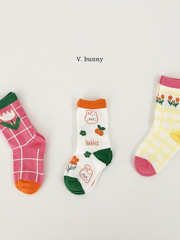 Cherry Rabbit Socks Set