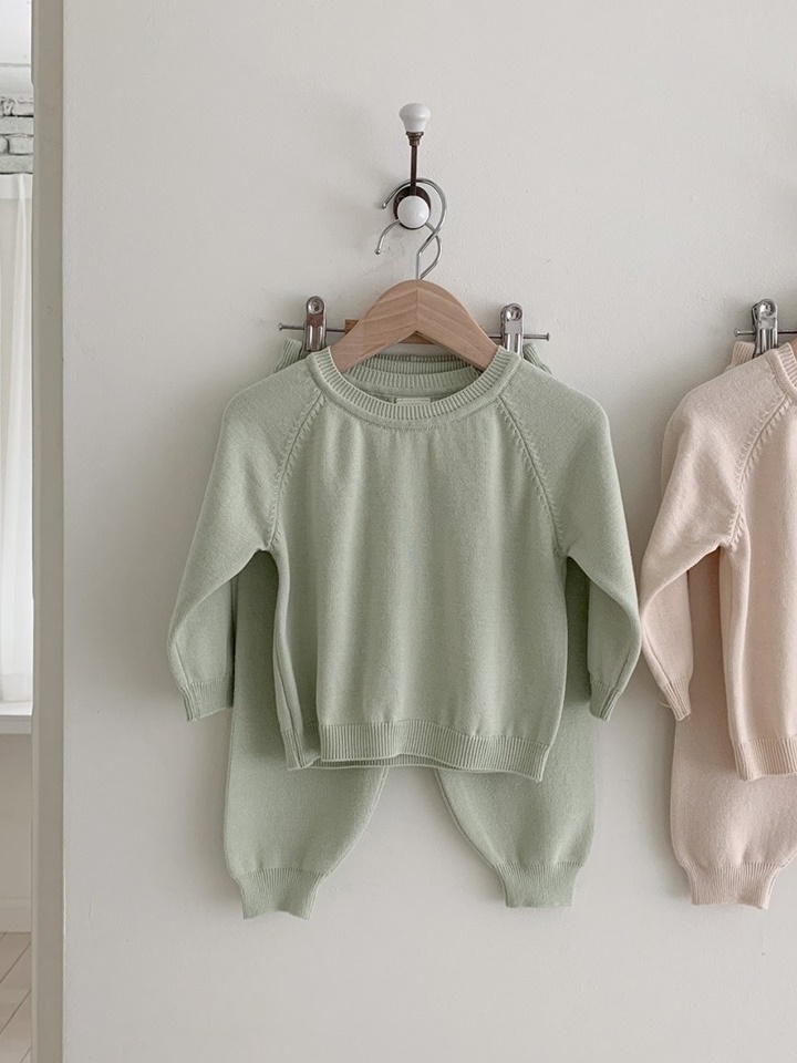 Minong Top Bottom Set