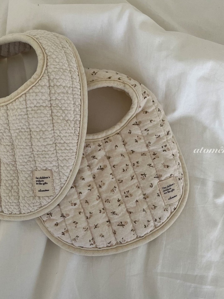 Cozy Reversible Bib