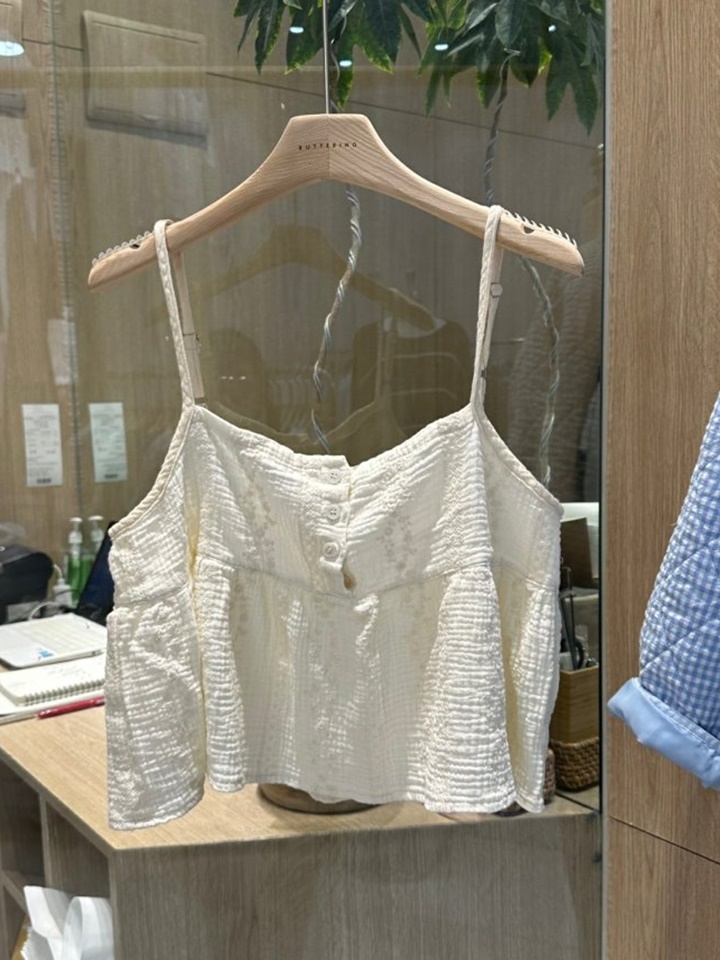 Creamy Embroidery Sleeveless