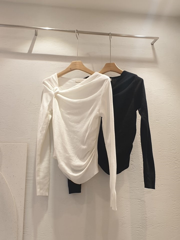 Side Twist Knit