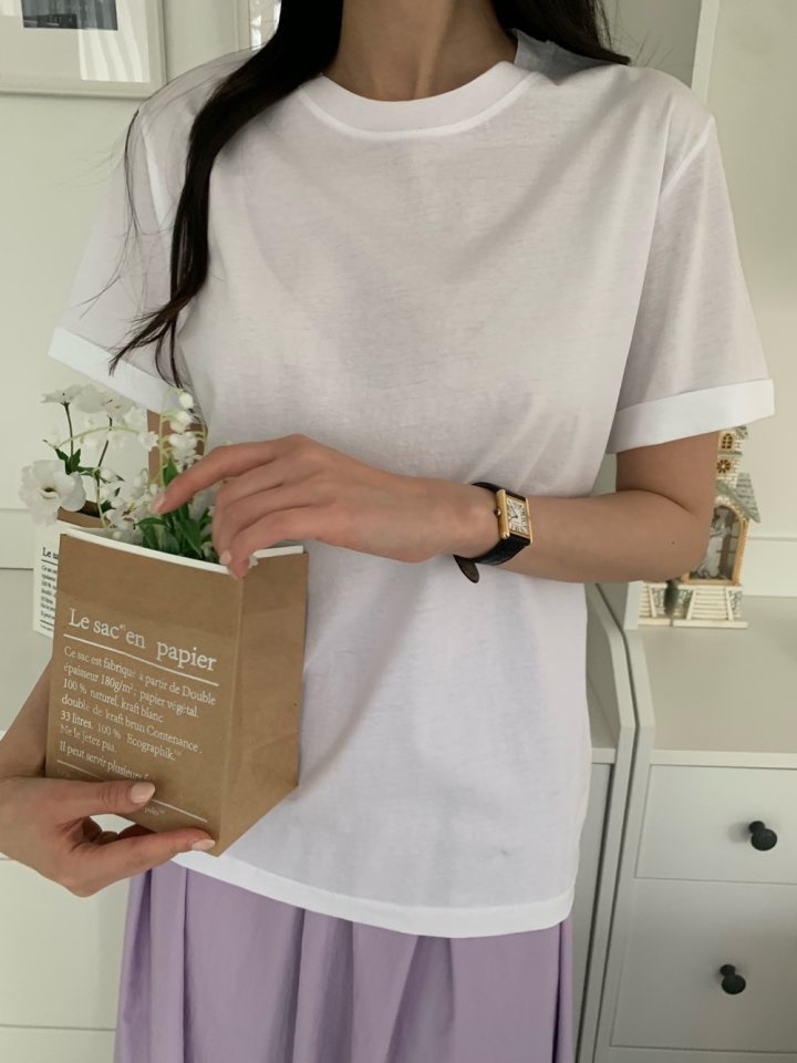 Silket Roll Up Round Tee