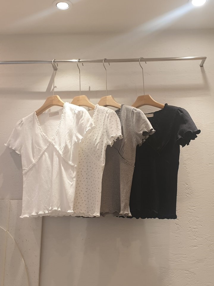 Laon Lace Blouse