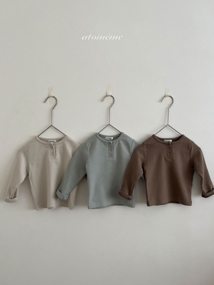 Button Round Tee