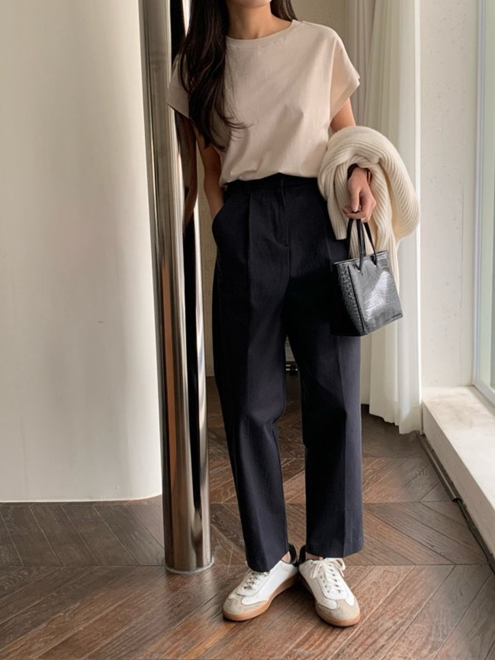 C Pintuck Chino Pants