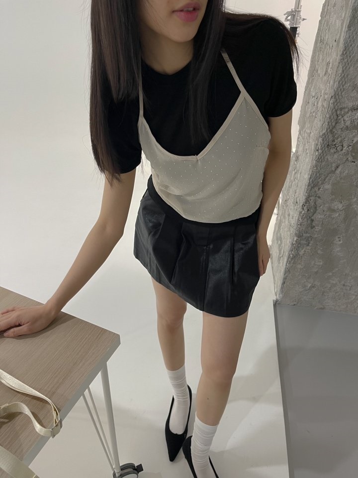 Halter Bead Sleeveless Blouse