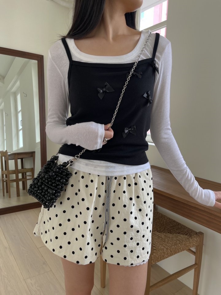 Ribbon Sleeveless Tee