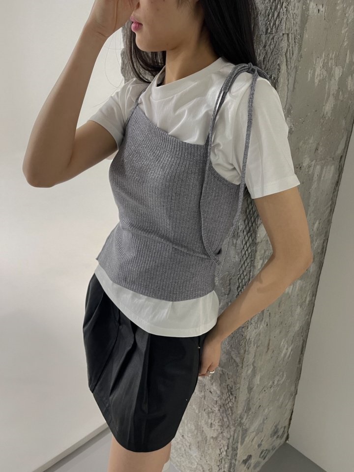 Crystal Unbalance Sleeveless Tee