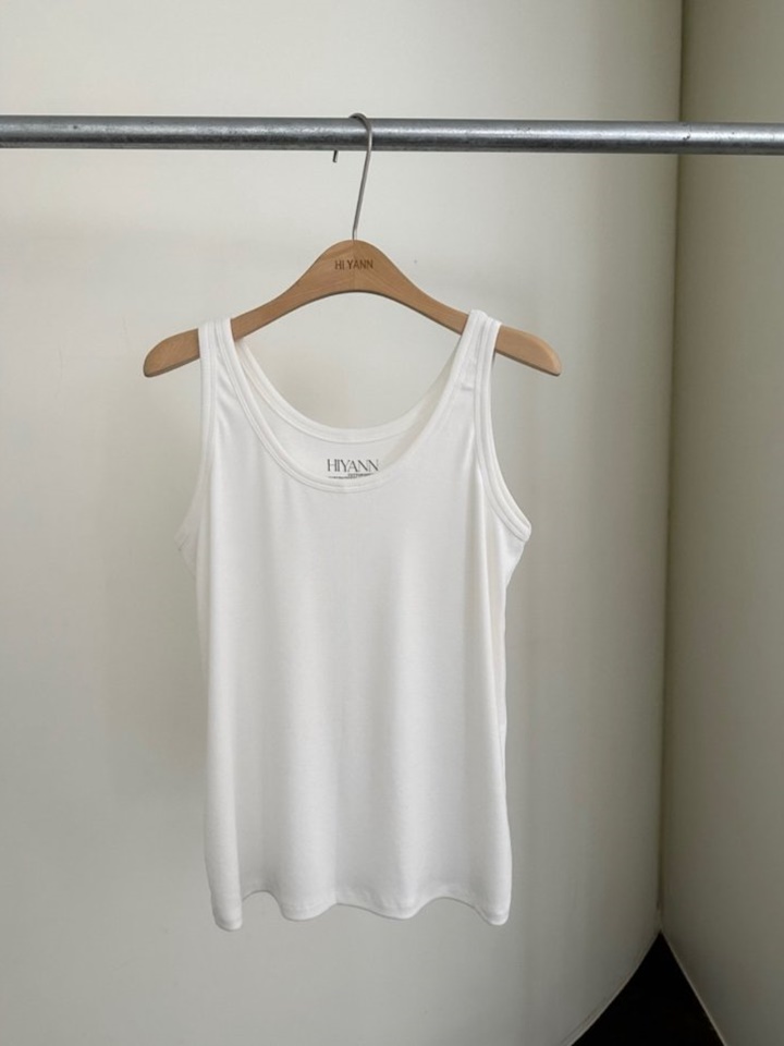 Rib Sleeveless Tee
