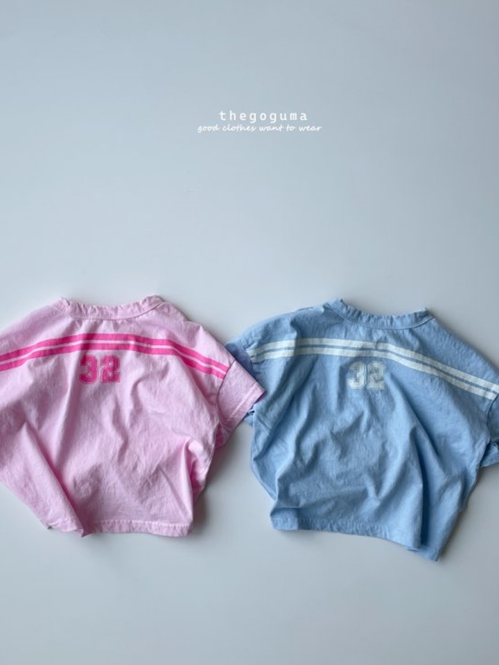 32 Line Tee