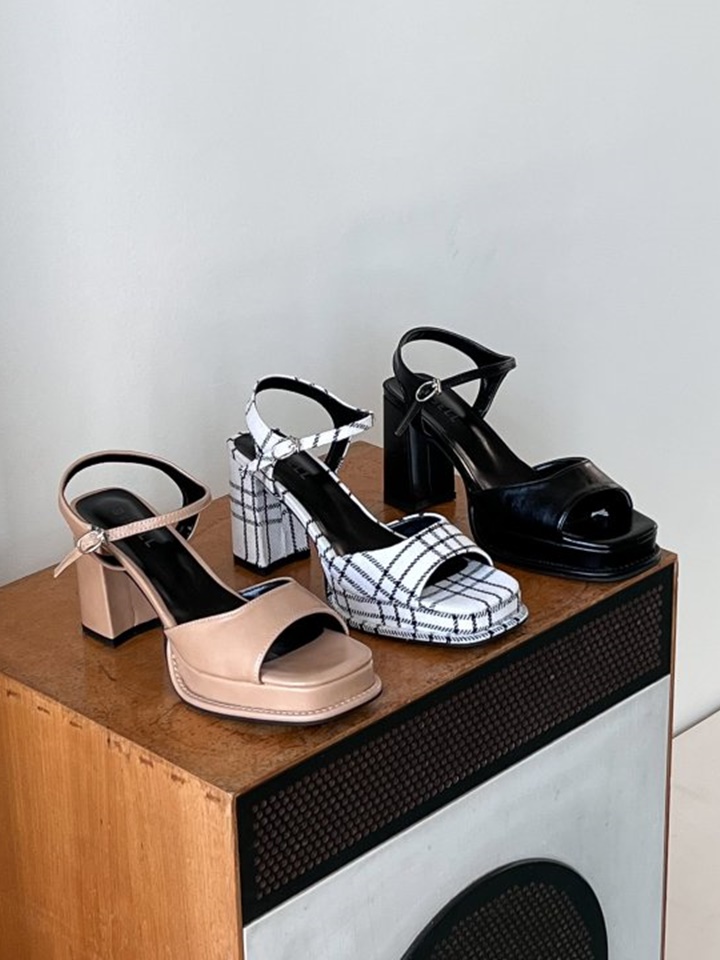 1095 Slipper & Sandals