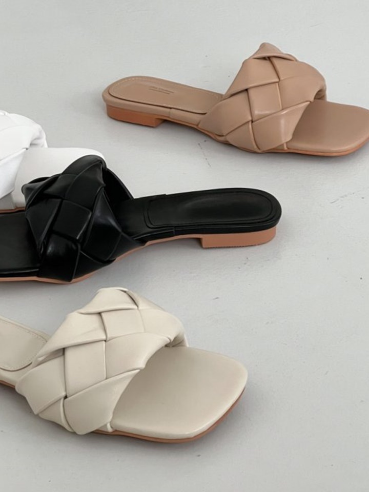 2132 Slipper & Sandals