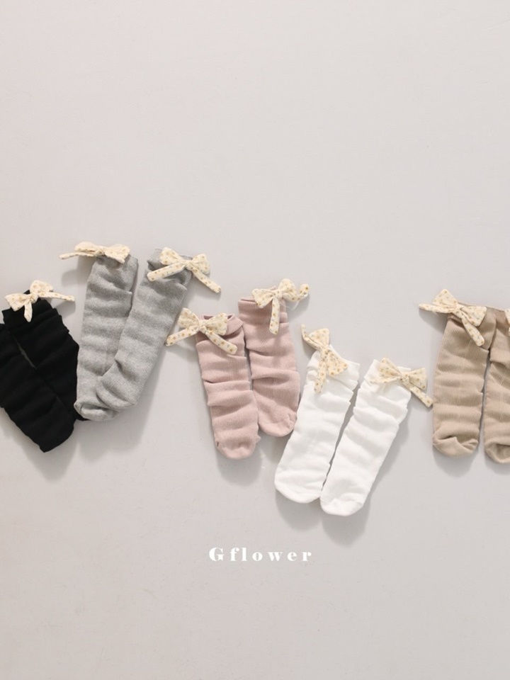 Flower Rib Knee Socke