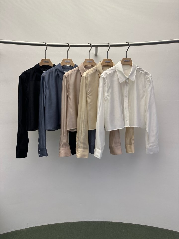 Leap Crop Shirt