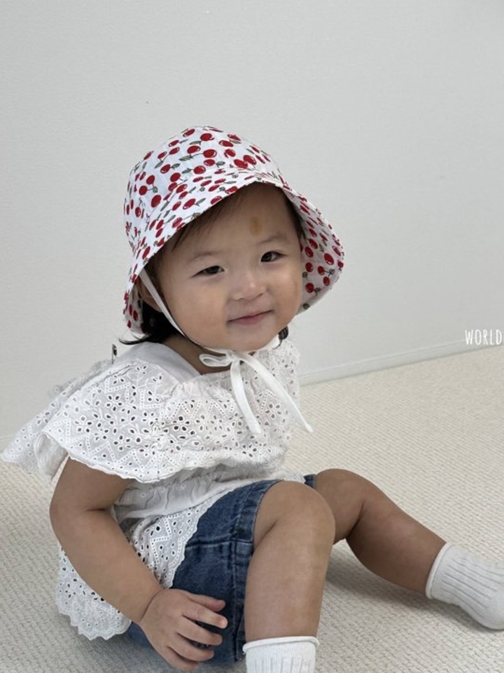 Cherry Bucket Bonnet